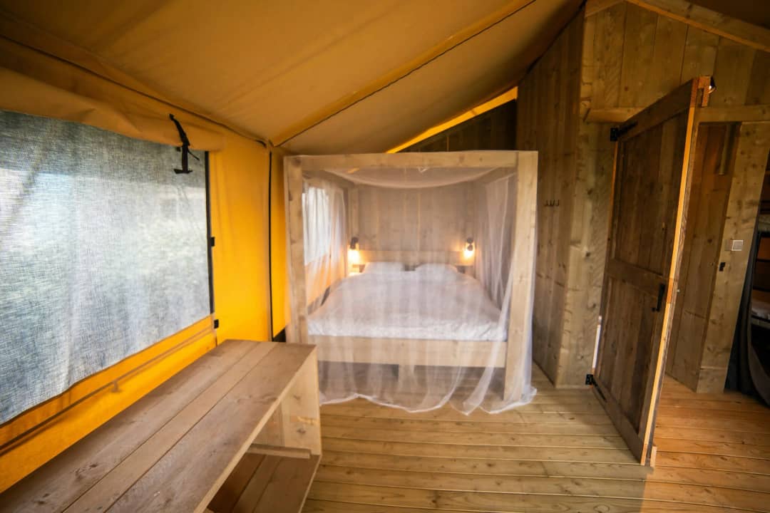Safari Lodge 2-4P