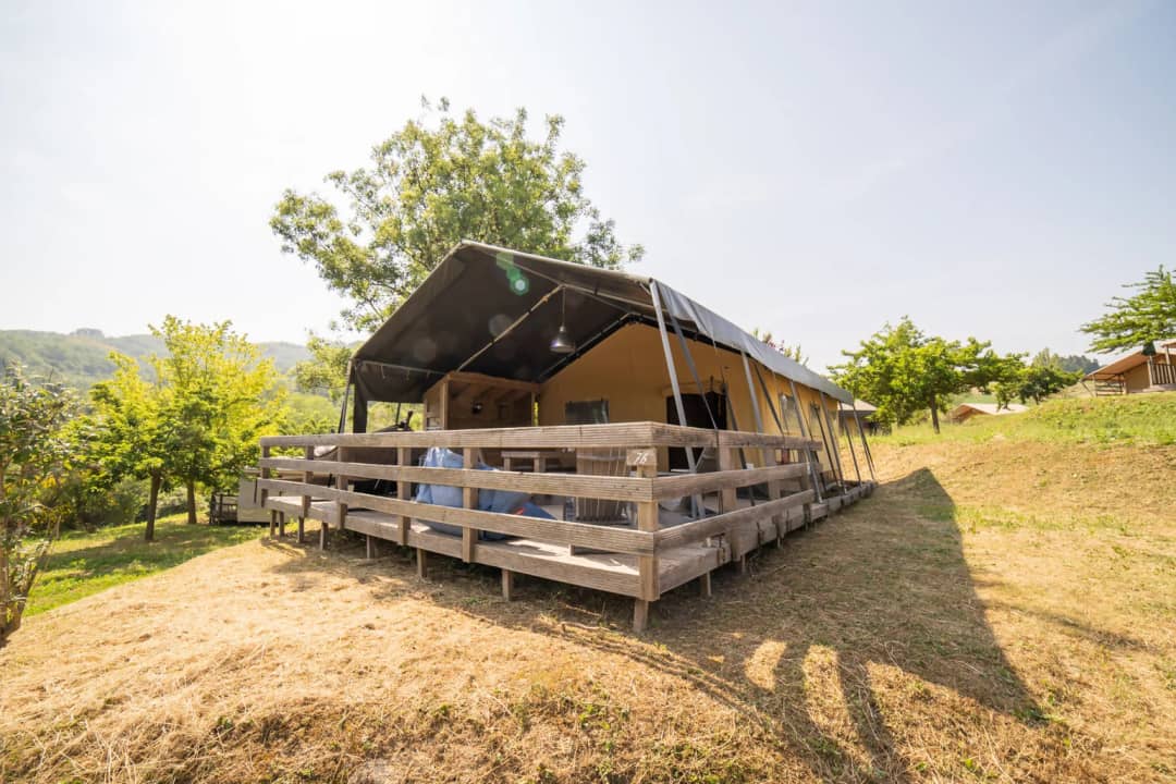 Safari Lodge 2-6P