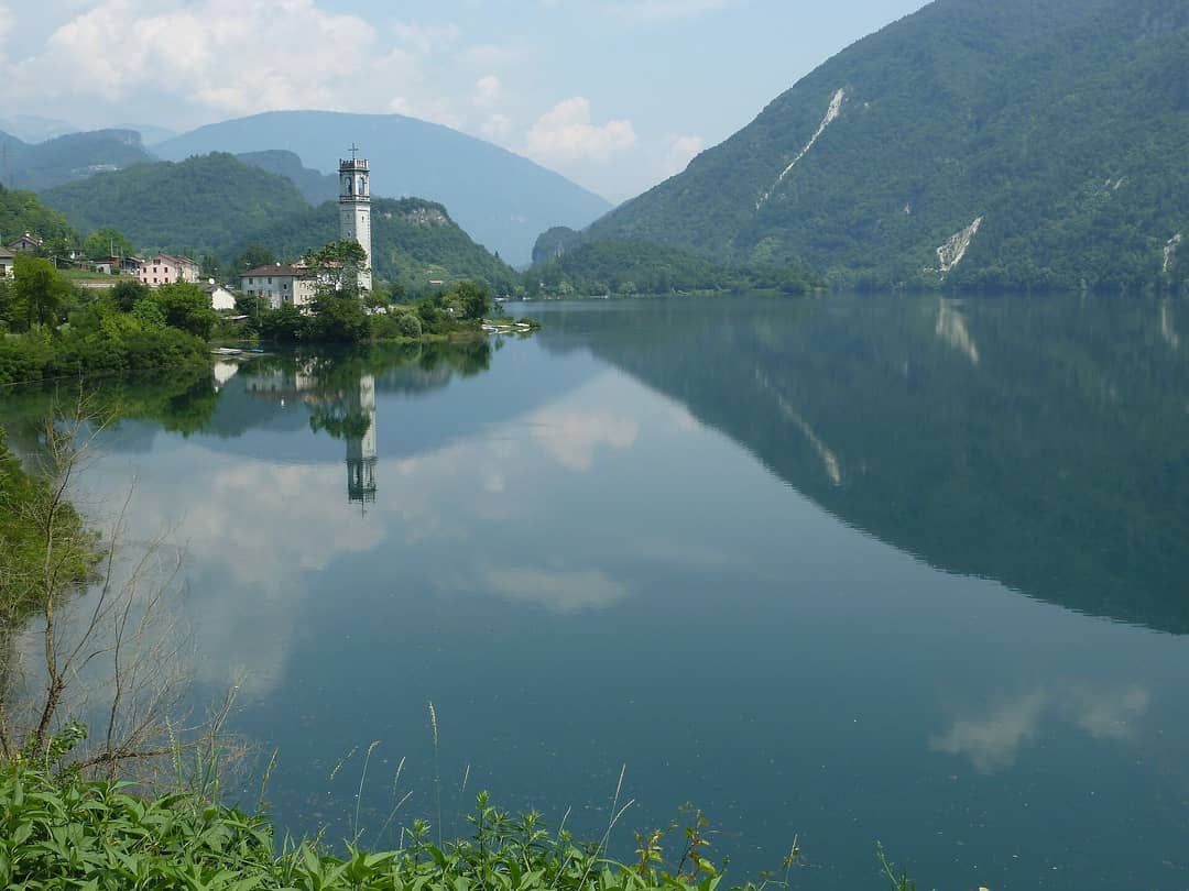 Lago del Corlo