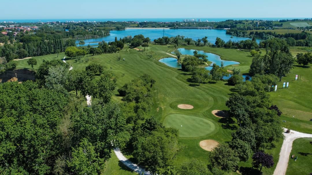 Riviera Golf