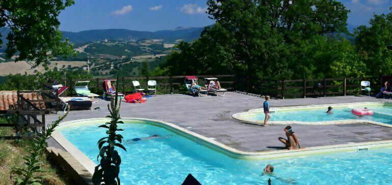 casa tartufo zwembad met mooi uitzicht